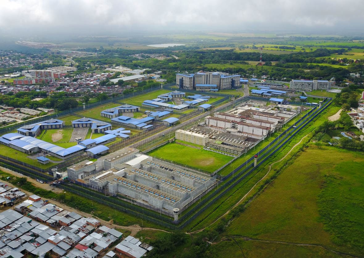 Varela Fiholl | Construimos confianza, edificamos futuro