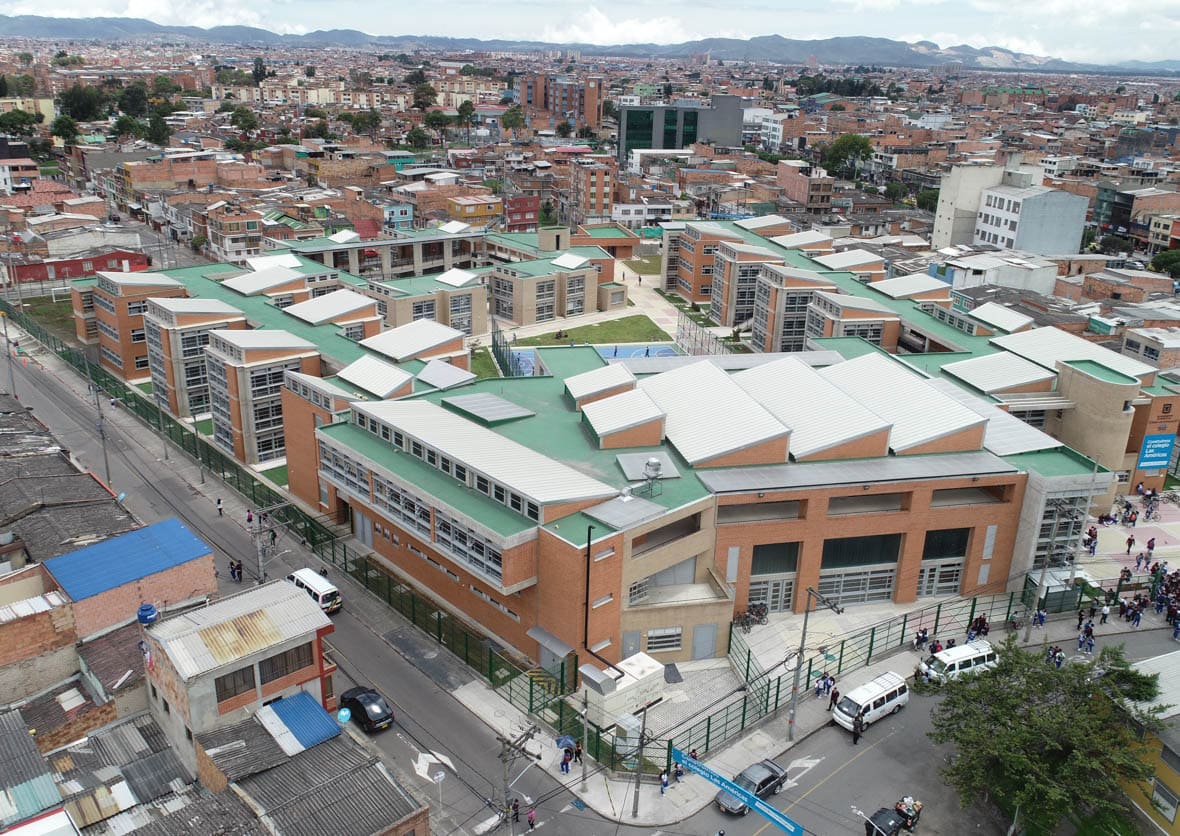 Varela Fiholl | Construimos confianza, edificamos futuro